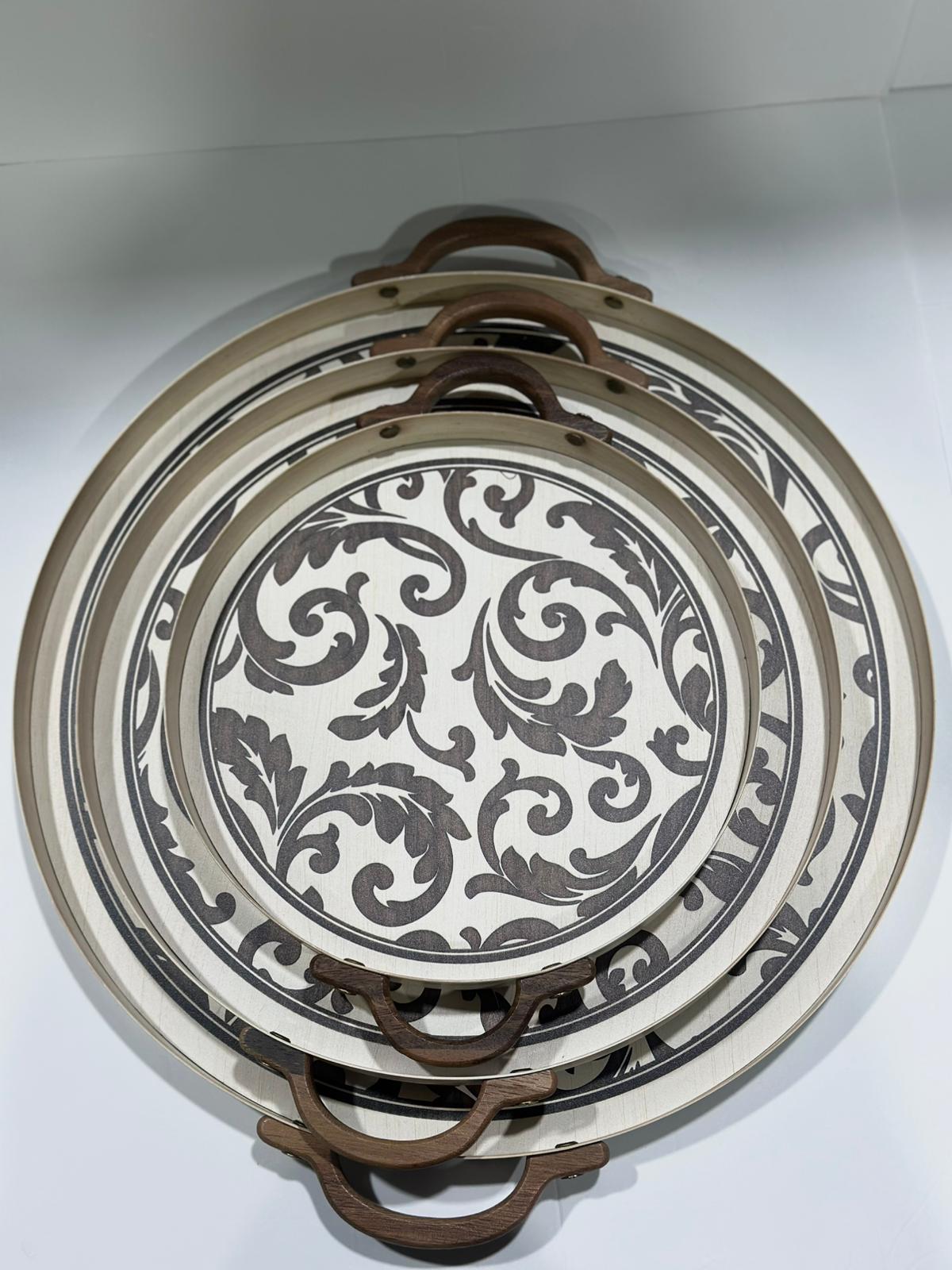 סט 3 מגשים בעיצוב מסורתי