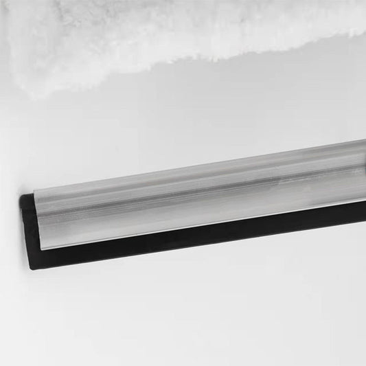 מנקה חלונות עם בקבוק ספריי 250 מ״ל