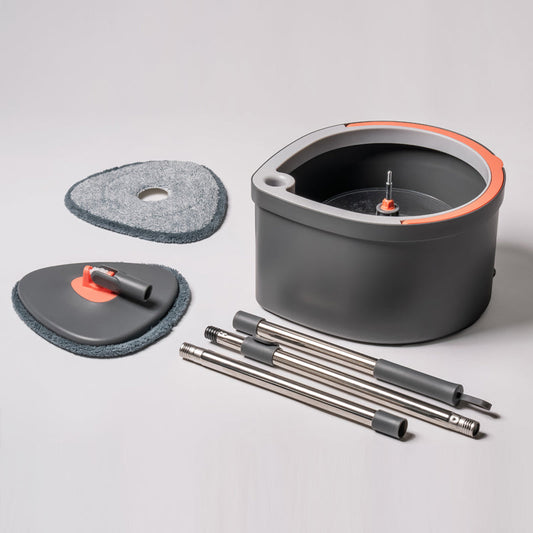 طقم ممسحة دوّارة مثلثة مع نظام فصل المياه النقية عن المتسخة