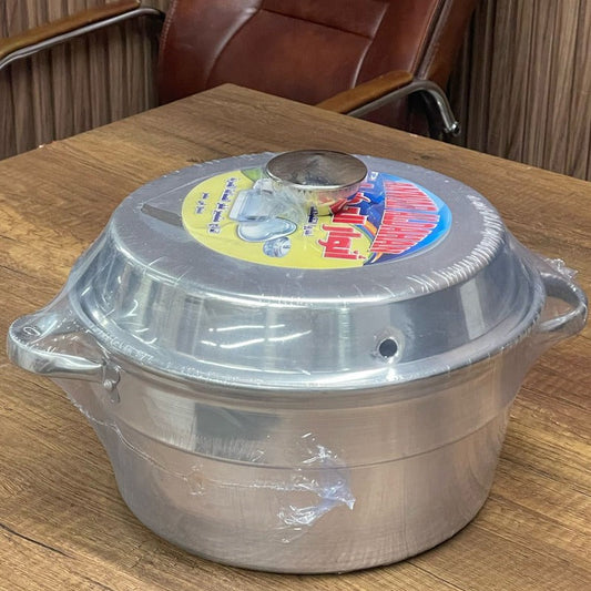 قالب كيك صغير مع غطاء للفرن