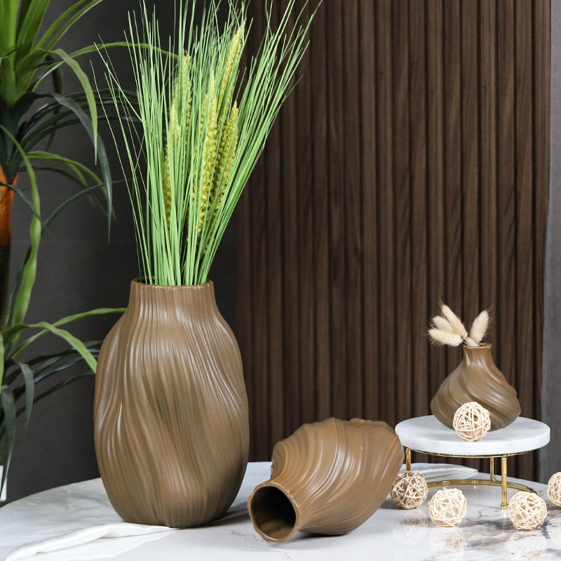 אגרטל פורצלן 19x19x30.5 ס"מ.