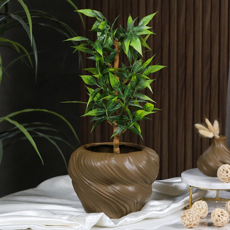 אגרטל פורצלן 23.5x23.5x18 ס"מ.