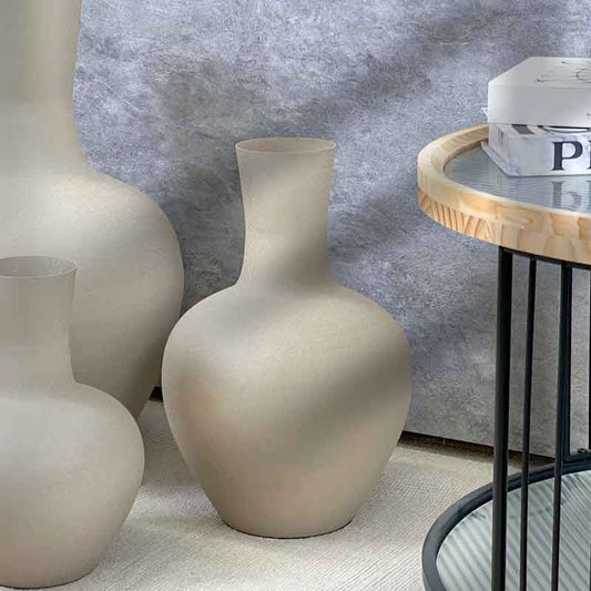 فازة نحاس هندي لون بيج 50سم شكل جرة