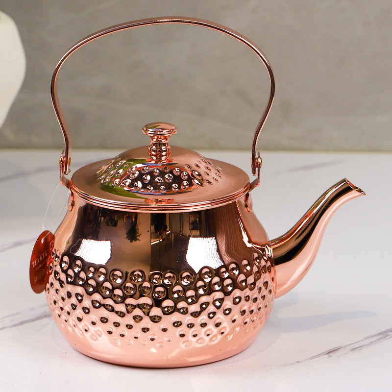 إبريق شاي بلون برونزي/ذهبي طراز محفور 2.2 لتر