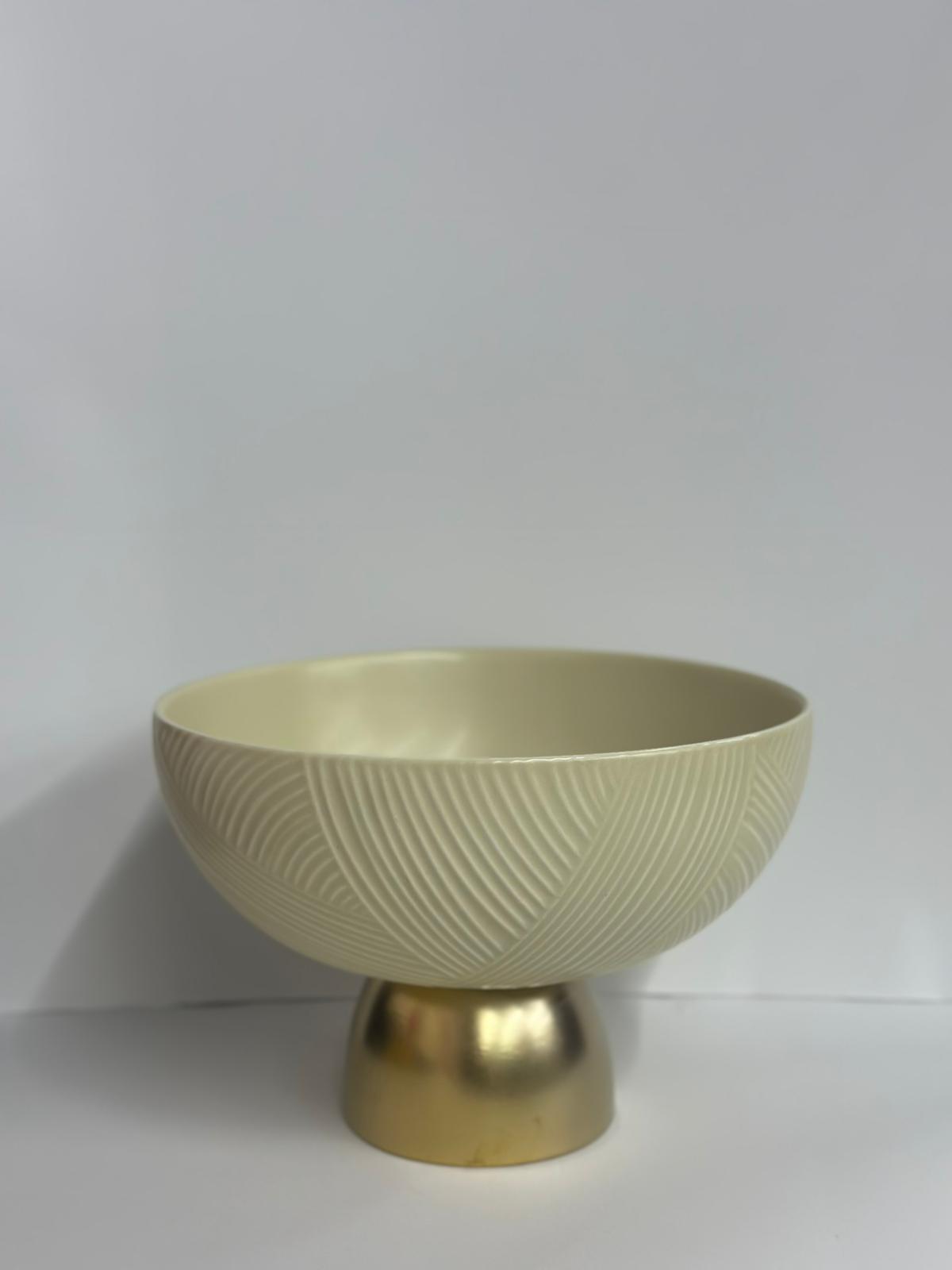 جاط بورسلان مع قاعدة ذهبية 10 انش