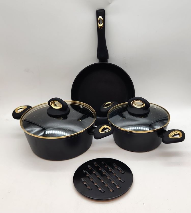 طقم 6 قطع للطبخ أسود وذهبي betha italia
