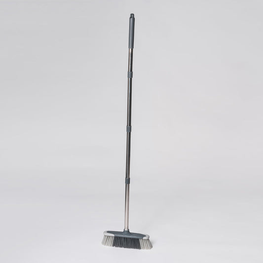 طقم فُرَش متكامل للتنظيف المتعدد