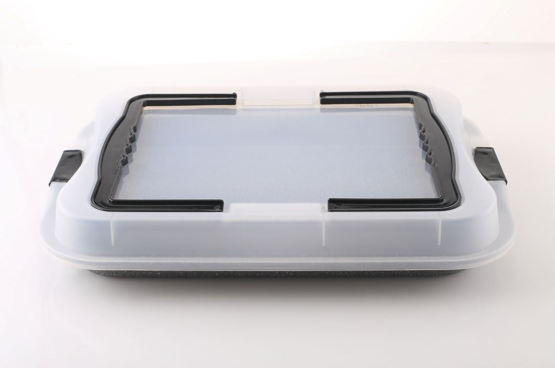 صينية للخبز 42*29*7سم مع غطاء بلاستيكي للتخزين نعمان patessiere